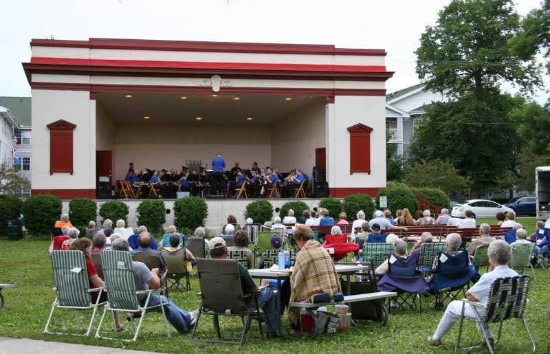 Faribault-Concerts-in-the-Park